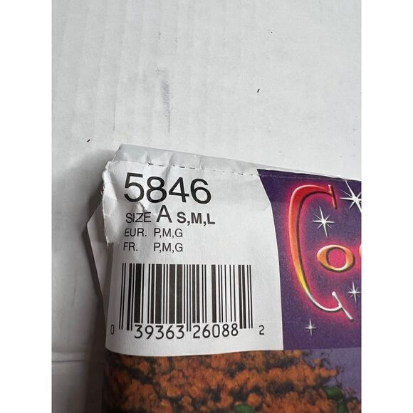 Simplicity costumes pattern 5846 - Picture 3 of 6